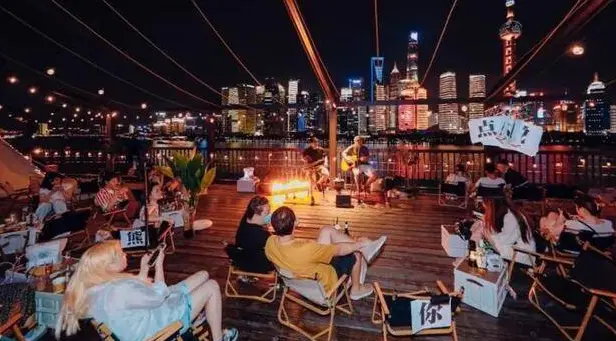 沪上夜游汇：解锁上海本地美食与聚会指南的终极狂欢密码🌃